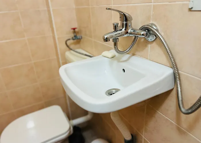 запад 旧扎戈拉